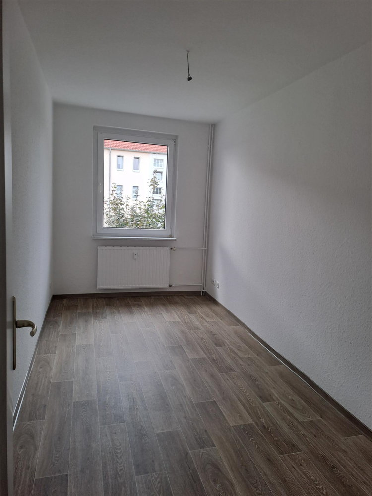 Renovierte 3-Raum Wohnung nahe dem Krankenhaus! - Foto 2